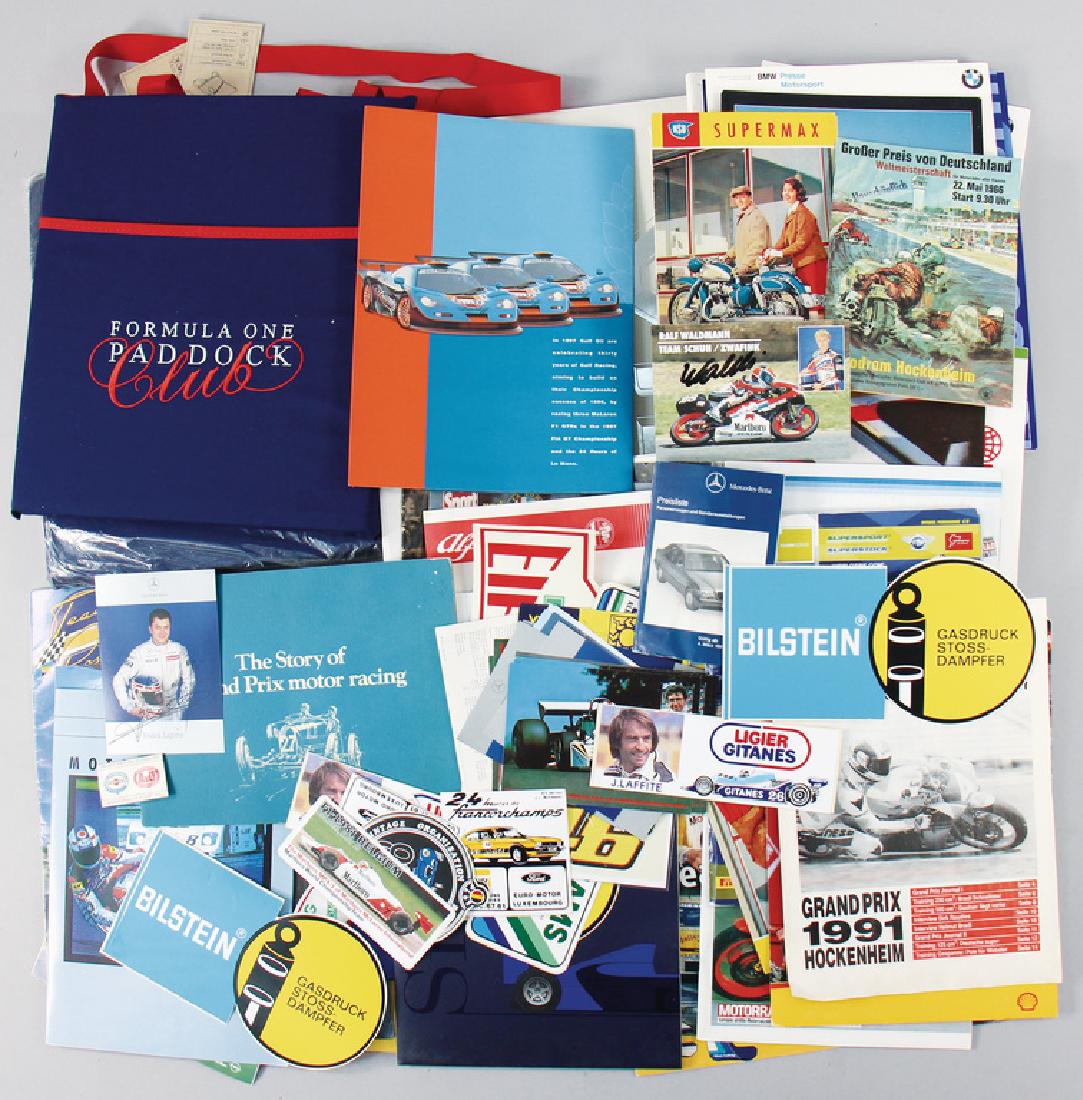 big mixed lot, among it sales catalog Mercedes Benz R (1 of 1)