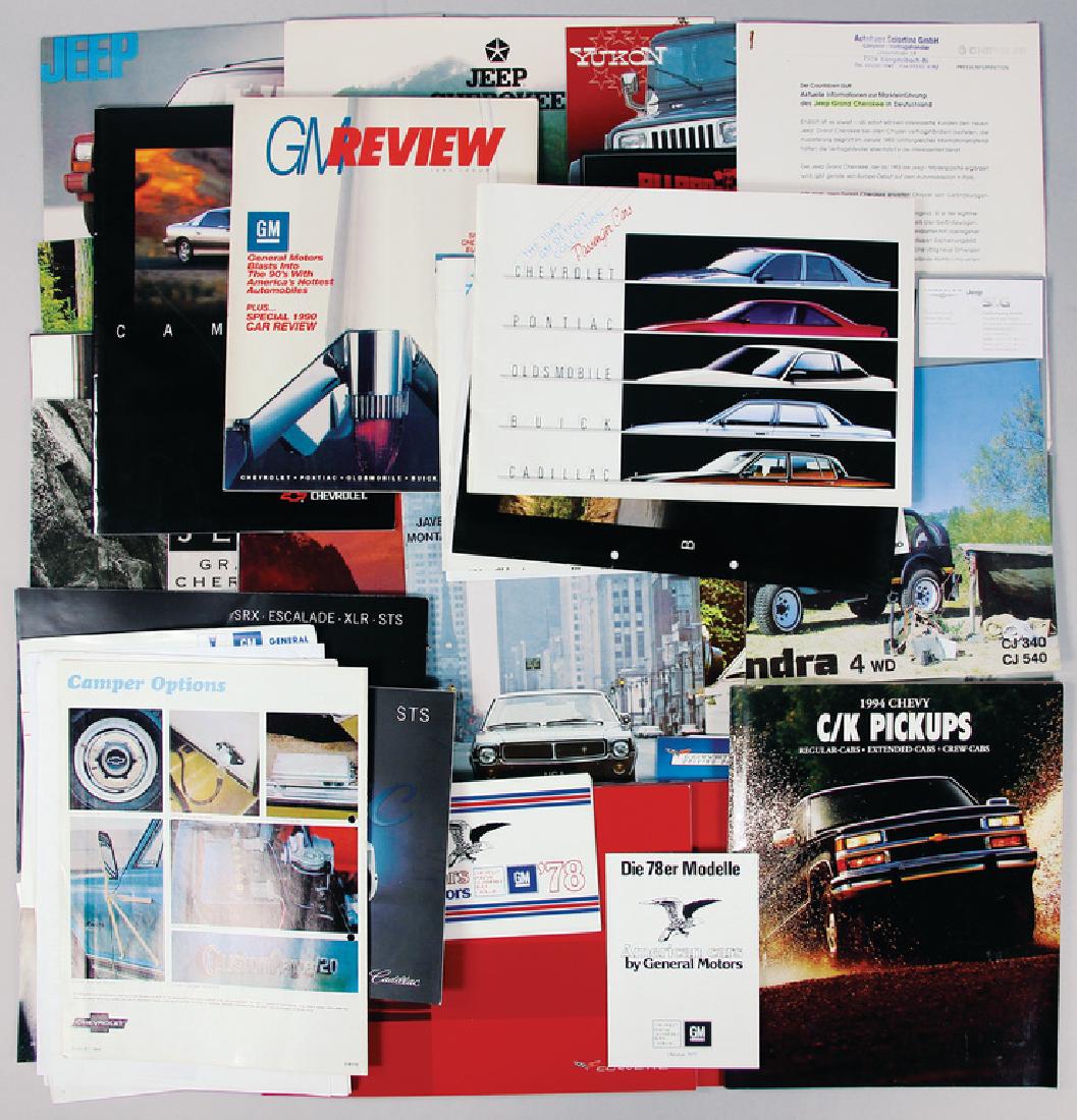 CADILLAC/JEEP/CHEVROLET mixed lot with more than 25 (1 of 1)