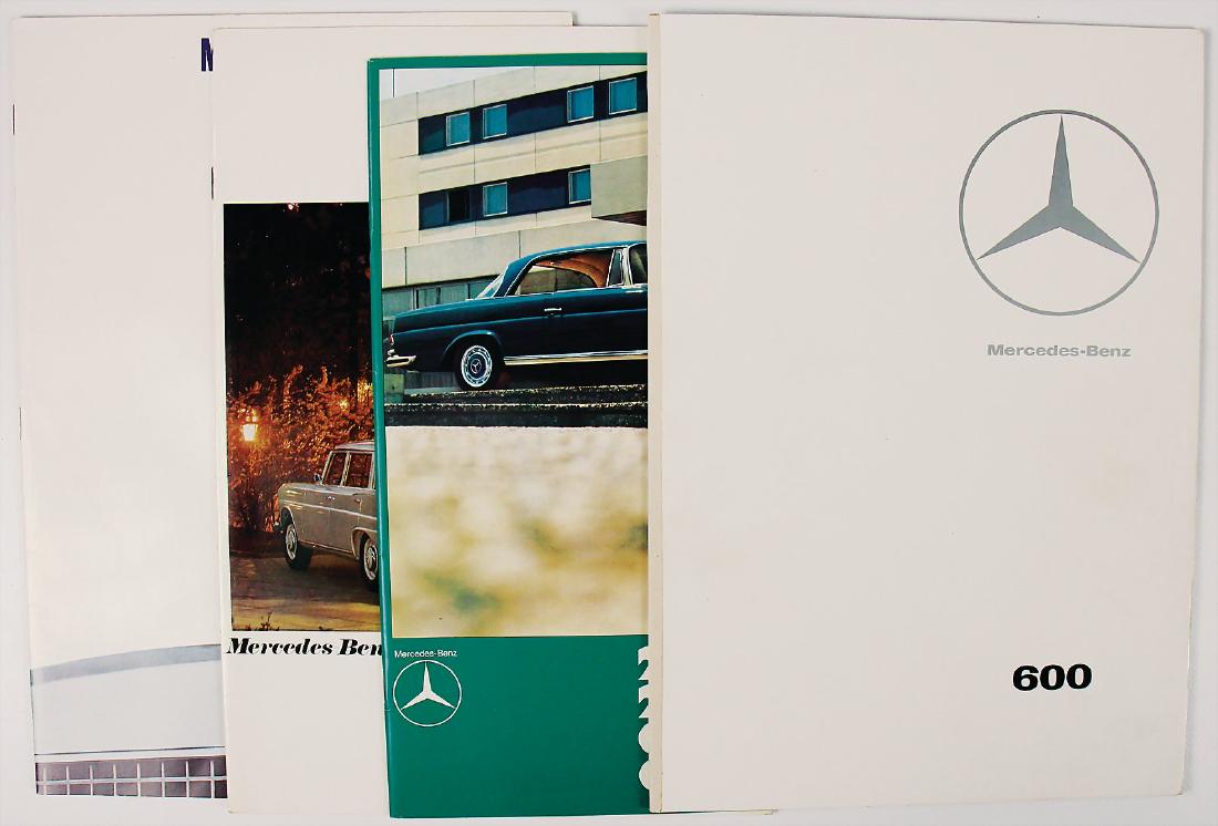 MERCEDES-BENZ mixed lot of 4 sales catalogs (1 of 1)