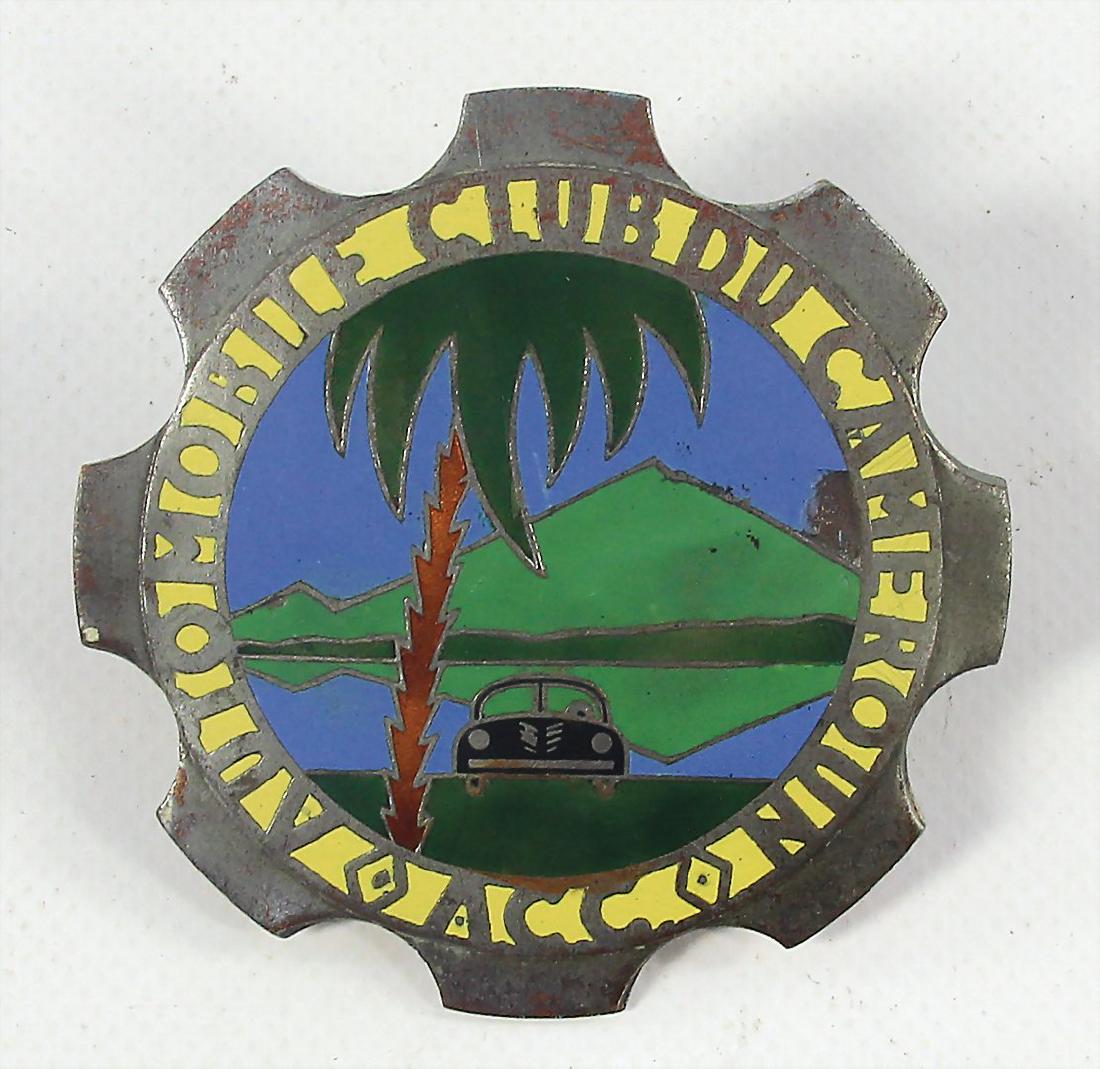 club badge ACC Automobile Club du Camerun with a: club badge ACC Automobile Club du Camerun with a diameter of 7 cm, slight traces of usage, otherwise good condition, enameled German Description Club-Plakette ACC Automobile Club du Camerun im Durchme