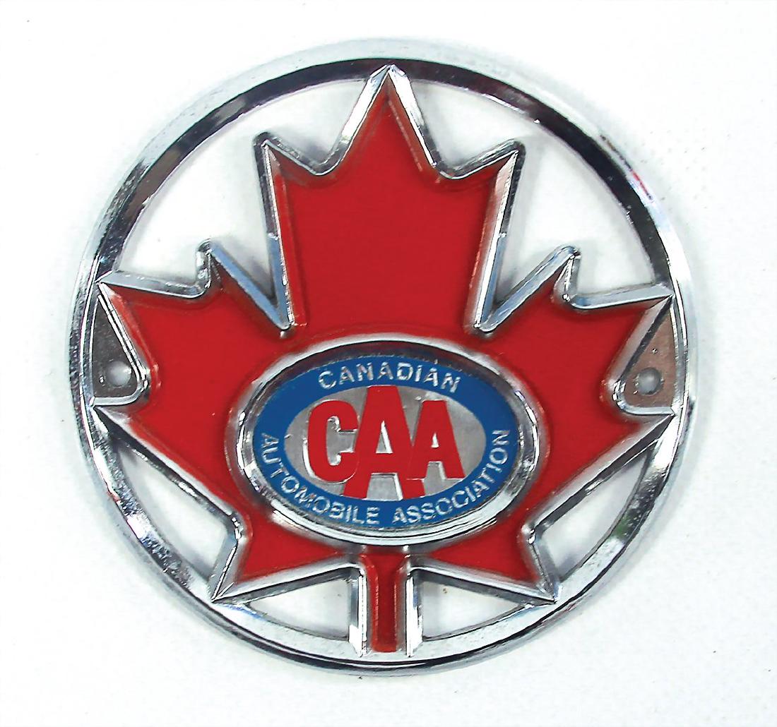club badge "CAA Canadian Automobile Association" with a: club badge "CAA Canadian Automobile Association" with a diameter of c. 10 cm, enameled, good condition German Description Club-Plakette CAA Canadian Automobile Association im Durchmesser ca. 10 cm, em