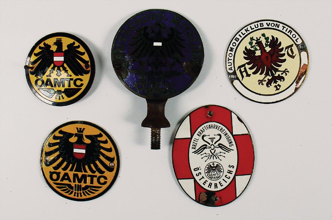 mixed lot of 5 club badges among it Automobil Club of (1 of 1)