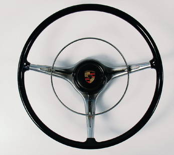 PORSCHE original steering wheel, suitable for Porsche: PORSCHE original steering wheel, suitable for Porsche 356 B, with a diameter of c. 42 cm, slight traces of usage, otherwise good condition German Description PORSCHE Original Lenkrad, passend für Por