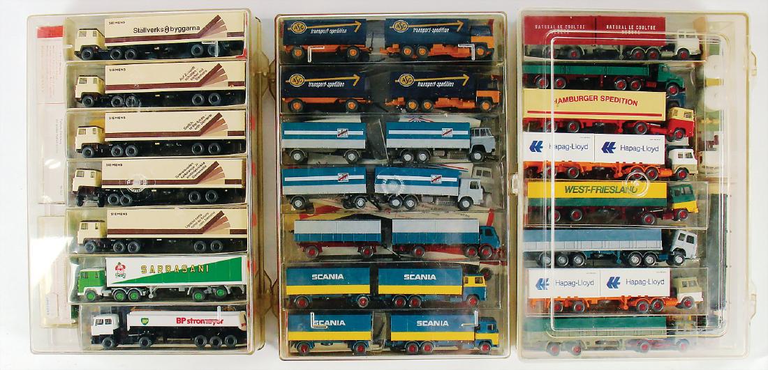 WIKING mixed lot with 48 pieces, H0 articulated lorry, (1 of 1)
