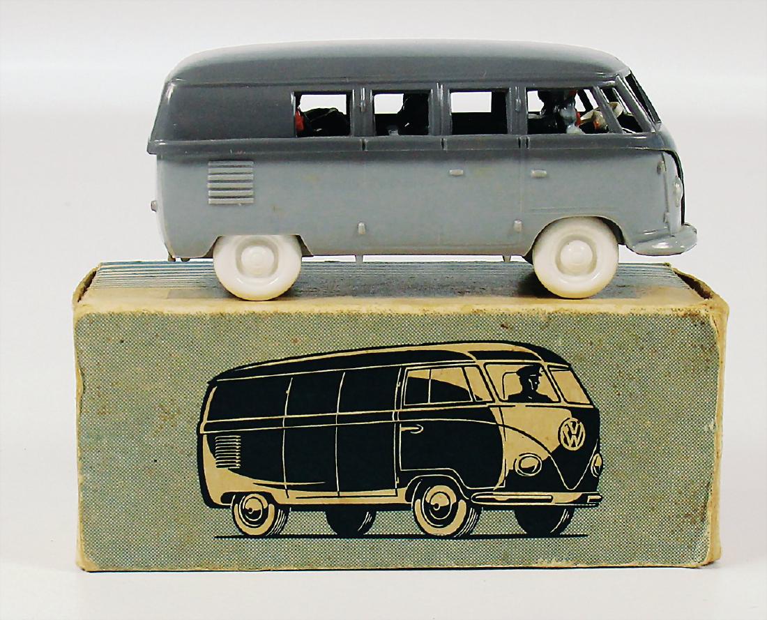 WIKING/VOLKSWAGEN model car 1:40 Volkswagen transporter (1 of 1)