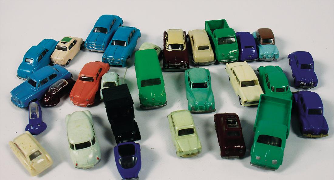 SIKU PLAST mixed lot with 28 pieces, among it (1 of 1)