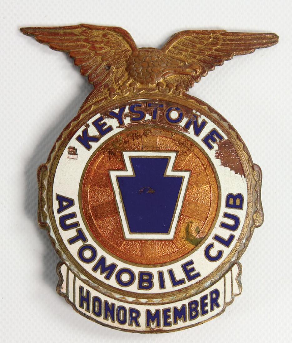 KEYSTONE club badge Keystone Automobile Club, with a: KEYSTONE club badge Keystone Automobile Club, with a diameter of 13.5cm, slight traces of usage, otherwise good condition German Description KEYSTONE Clubplakette Keystone Automobile Club, Durchmesser