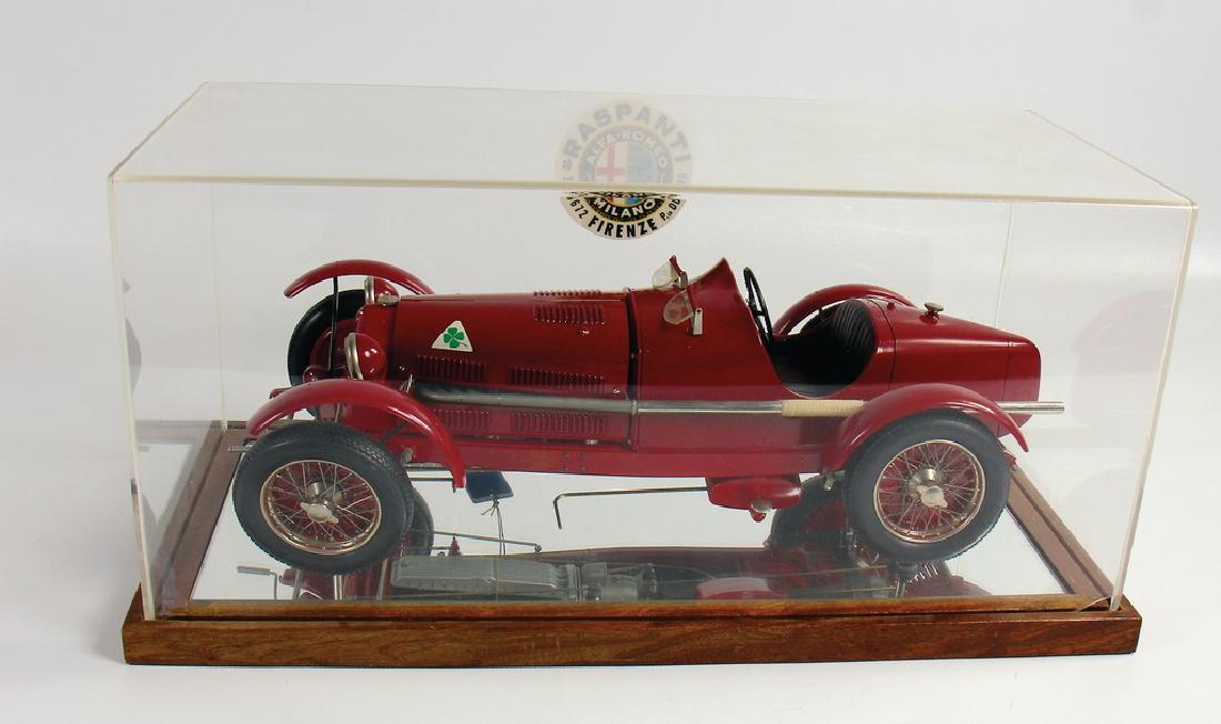 ALFA ROMEO model car Alfa Romeo 8C 2300 Monza 1931 by: ALFA ROMEO model car Alfa Romeo 8C 2300 Monza 1931 by the manufacturers Pocher, scale 1:8, in the showcase, good condition German Description ALFA ROMEO Modellauto Alfa Romeo 8C 2300 Monza 1931 vom He