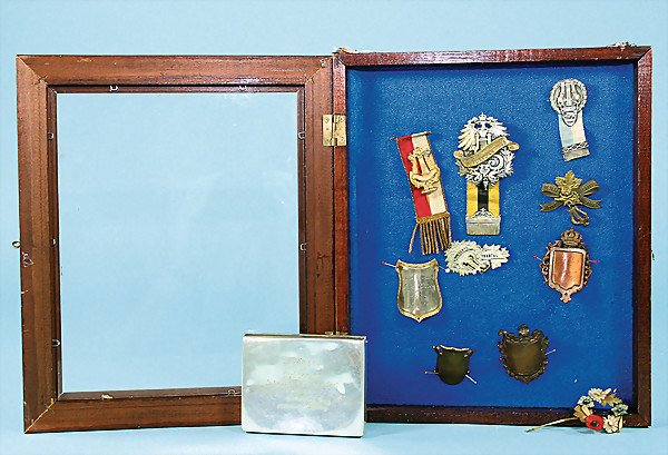 nice mixed lot, consist of a cigarette box, silve