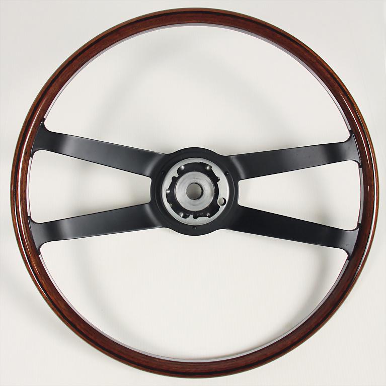 PORSCHE Porsche wood steering wheel with aluminum core: PORSCHE Porsche wood steering wheel with aluminum core "Lightweight", for Porsche 911 SWB 1964-1965, with a diameter of 42cm, good condition, rare German Description PORSCHE Porsche Holzlenkrad mit Al