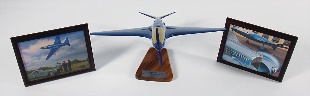 BUGATTI model aircraft Bugatti, with applied badge (1 of 8)