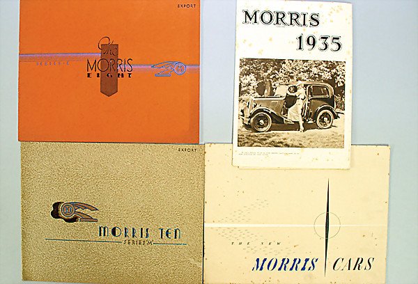 MORRIS 4 sales catalogs, 1x 1946, 12 pages plus co: MORRIS 4 sales catalogs, 1x 1946, 12 pages plus cover, relief printing; 1x 1949, 22 pages, table of models; 1x Morris Eight Export, 1946, 14 pages; 1x Morris 1935, folder with 8 pages, moldy, otherwis