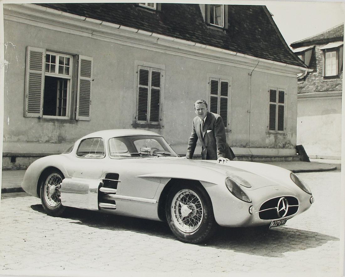MERCEDES BENZ original B/W photo, Rudolf Uhlenhaut Nov 06, 2021