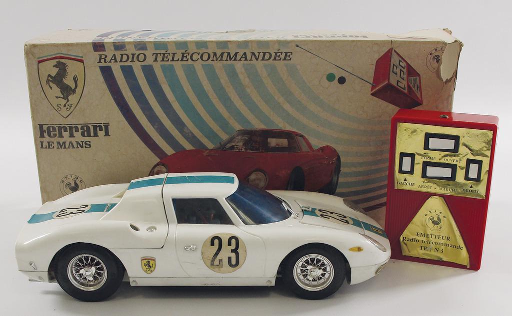 FERRARI / EXICO RARO model car Ferrari 250 LM, plastic model 60/'70s, manufacturer  "EXICO RARO", (1 of 1)