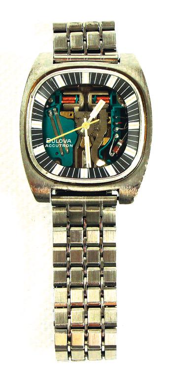 BULOVA 1970, wristwatch "Bulova Accutron", currently faulty German Description BULOVA 1970,: BULOVA 1970, wristwatch "Bulova Accutron", currently faulty German Description BULOVA 1970, Armbanduhr „Bulova Accutron“, momentan defekt