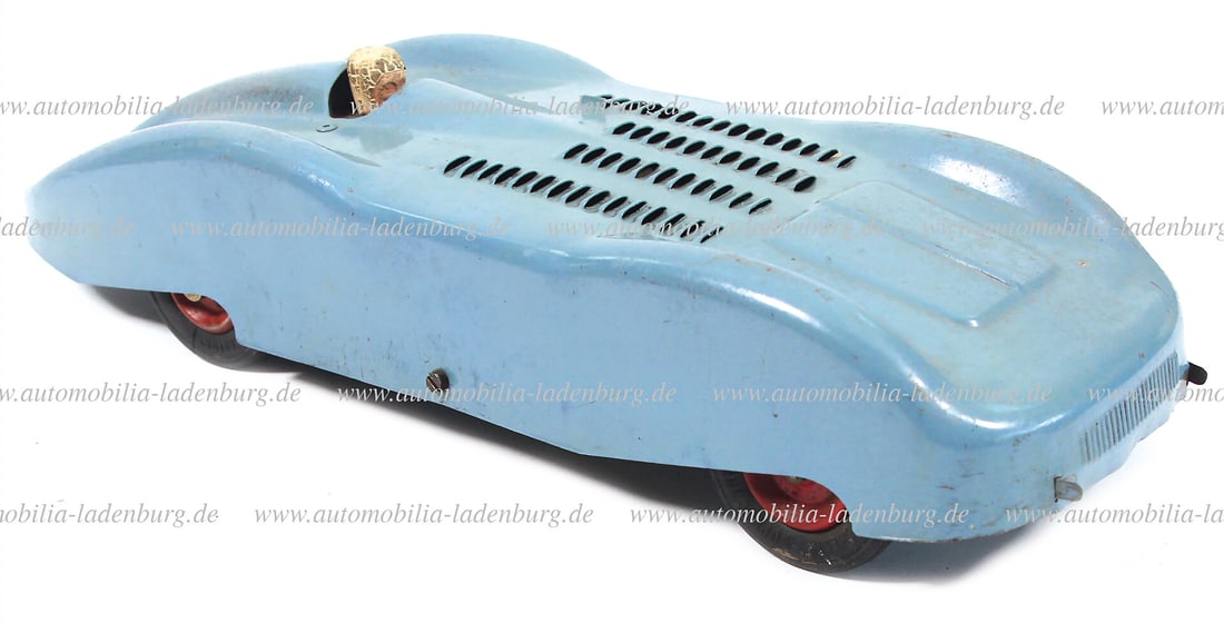 BMW tin model BMW 3200 with clockwork engine, complete   German Description  BMW Blechmodell BMW (1 of 1)