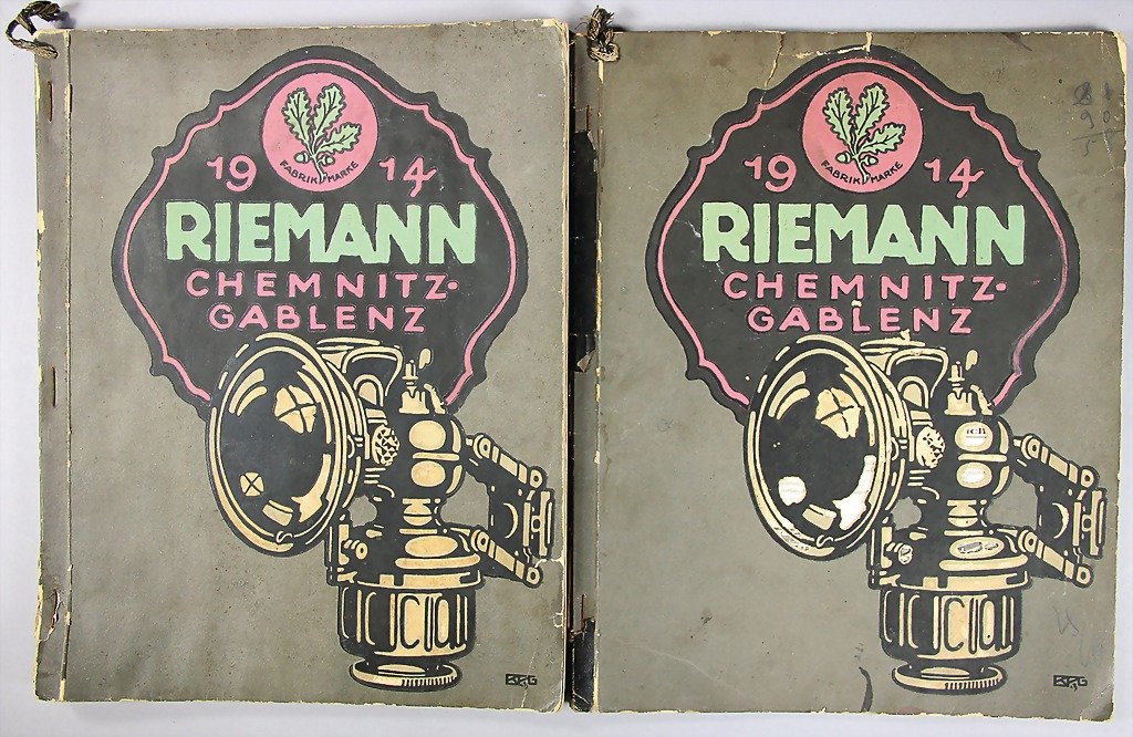 RIEMANN CHEMNITZ-GABLENZ, mixed lot 2x accessories: RIEMANN CHEMNITZ-GABLENZ, mixed lot 2x accessories-catalogs, No. 2: price list of lanterns and accessories for bicycles, 216 pages, German text, No. 2: accessories catalog Cycle Lamps, 58 pages, Itali