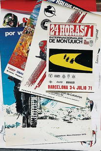 mixed lot of posters, No. 1: poster from "Auto Ja: mixed lot of posters, No. 1: poster from "Auto Jahr" motif with Helmet design and facsimile signatures by the driver like Graham Hill, Stommelen, Tom Price, Laffite, Stewart, Regazzoni and others, 74