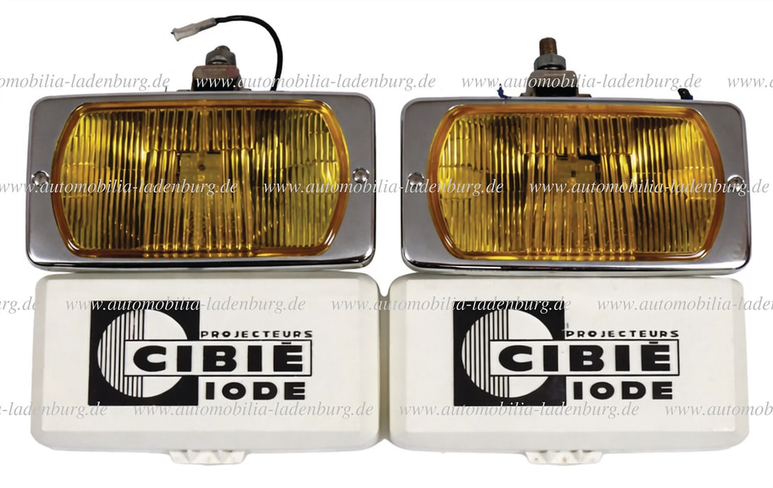 CIBIE 70s, yellow fog lights for vehicles such as Ferrari, Lamborghini...etc., NOS, with protective (1 of 1)