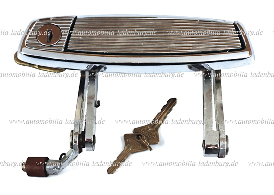 original door handle incl. original key for ISO Rivolta (1st series) and Alfa Romeo 2600 Sprint: original door handle incl. original key for ISO Rivolta (1st series) and Alfa Romeo 2600 Sprint Bertone, NOS German Description original Türgriff inkl. original Schlüssel für ISO Rivolt