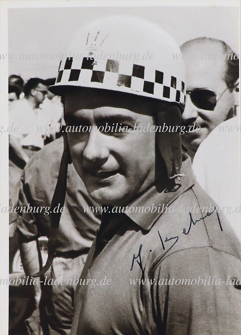 JEAN BEHRA Hand-signed original b/w photograph Jean Behra, 14,5x10,5cm German Description JEAN: JEAN BEHRA Hand-signed original b/w photograph Jean Behra, 14,5x10,5cm German Description JEAN BEHRA Handsignierte original s/w Aufnahme Jean Behra, 14,5x10,5cm