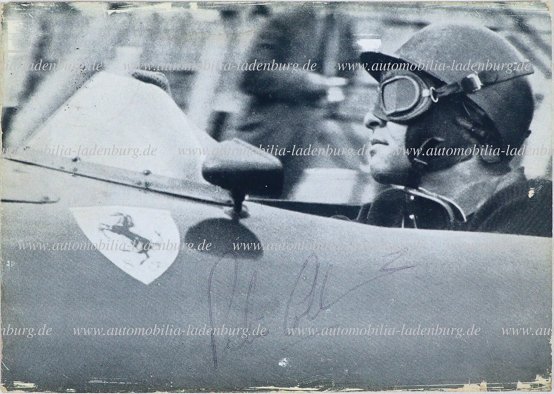 FERRARI / PETER COLLINS Hand-signed postcard, signed by Peter Collins, 9,8x13,8cm, used German (1 of 2)