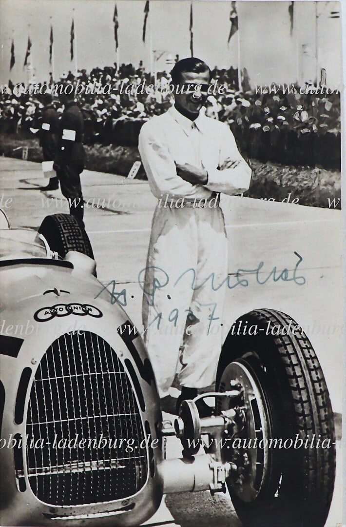 AUTO UNION / HERMANN PAUL MÜLLER Hand-signed b/w photograph / photo postcard, Hermann-Paul (1 of 2)