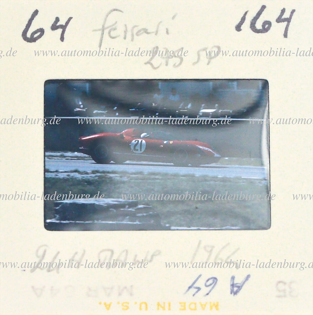 FERRARI original color slide, the 275P by Parkes / Scarfiotti, Le Mans 1964, professional photo (1 of 1)