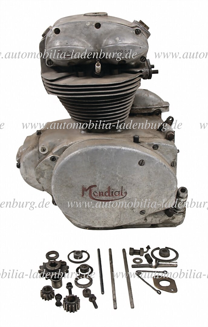 MONDIAL 50s 200 ccm. Mondial engine, engine number (1914), unrestored original condition, (1 of 4)