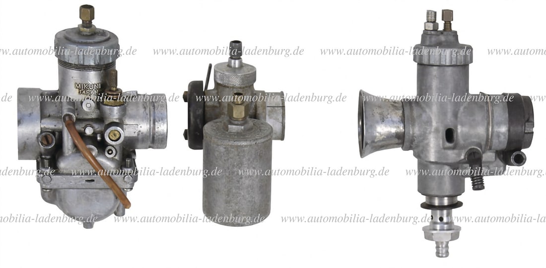 mixed lot of 4 carburetors, including Dell`Orto "T2 16"; Mikuni "26A 208" and w'two more of unknown (1 of 5)