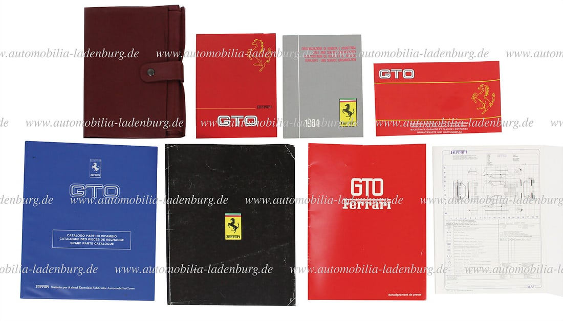 FERRARI On-board folder for Ferrari 288GTO, with operating instructions, dealer directory, blank (1 of 3)