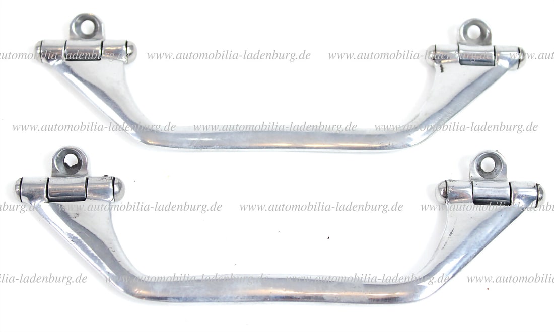 FERRARI A pair of interior door handles for Ferrari 250, new chrome-plated (restored) German (1 of 1)