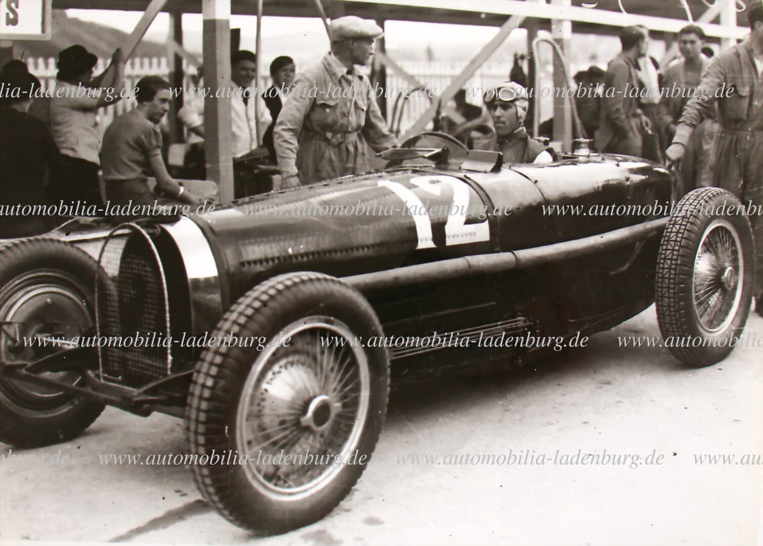 BUGATTI Original b/w photo Tazio Nuvolari on Bugatti T59, GP Spain 1934 San Sebastian, 18x24cm, (1 of 2)