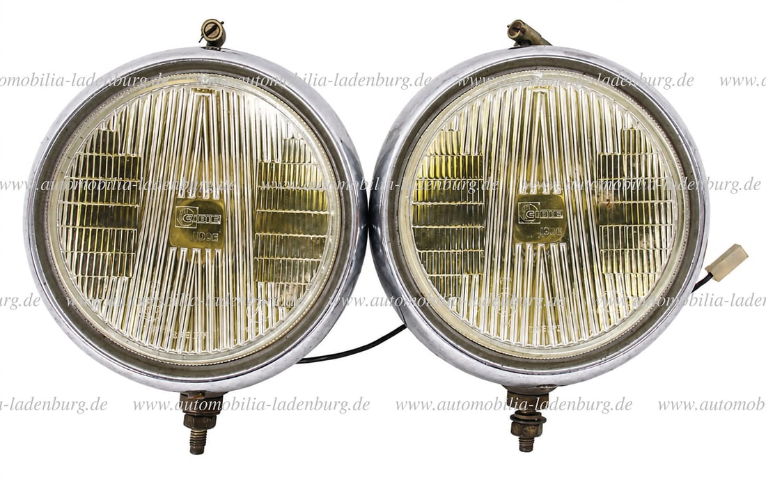 CIBIE one pair of Cibie Iode auxiliary headlights for Porsche 911, Renault Alpine...second-hand (1 of 1)