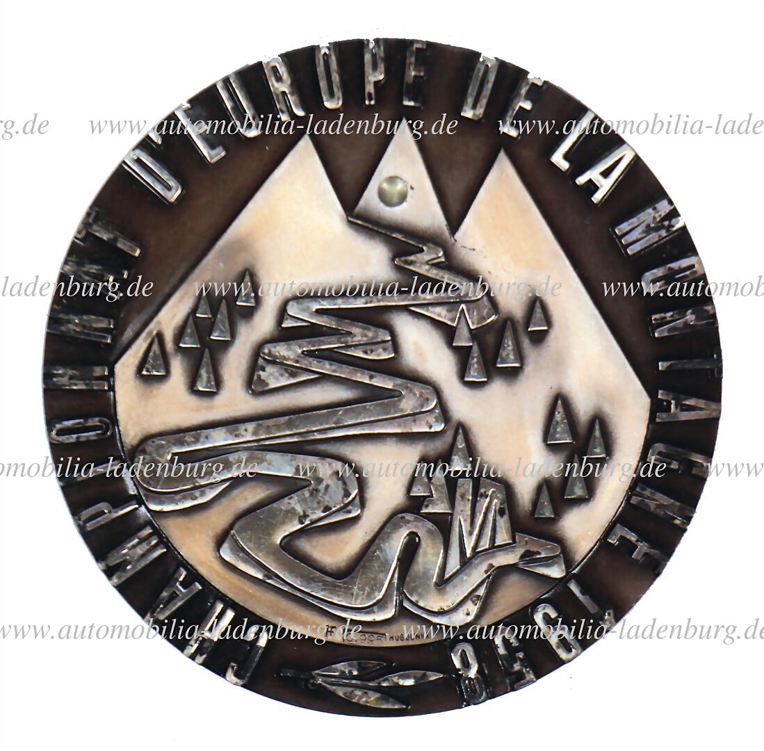 HANS HERRMANN Participant badge (silver 925) of the FIA "Championnat d'Europe de la Montagne 1958",: HANS HERRMANN Participant badge (silver 925) of the FIA "Championnat d'Europe de la Montagne 1958", diameter 7cm, weight 150g, Hans Herrmann took 3rd place overall on Borgward Hansa 1500 RS German Des