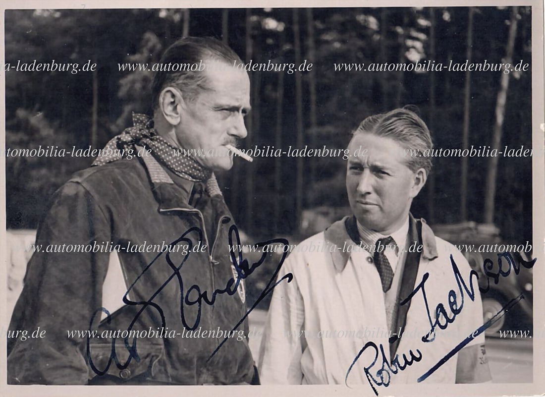 hand-signed original b/w photograph, signed by Major Gardner and Robin Jackson, 8x12cm German (1 of 2)