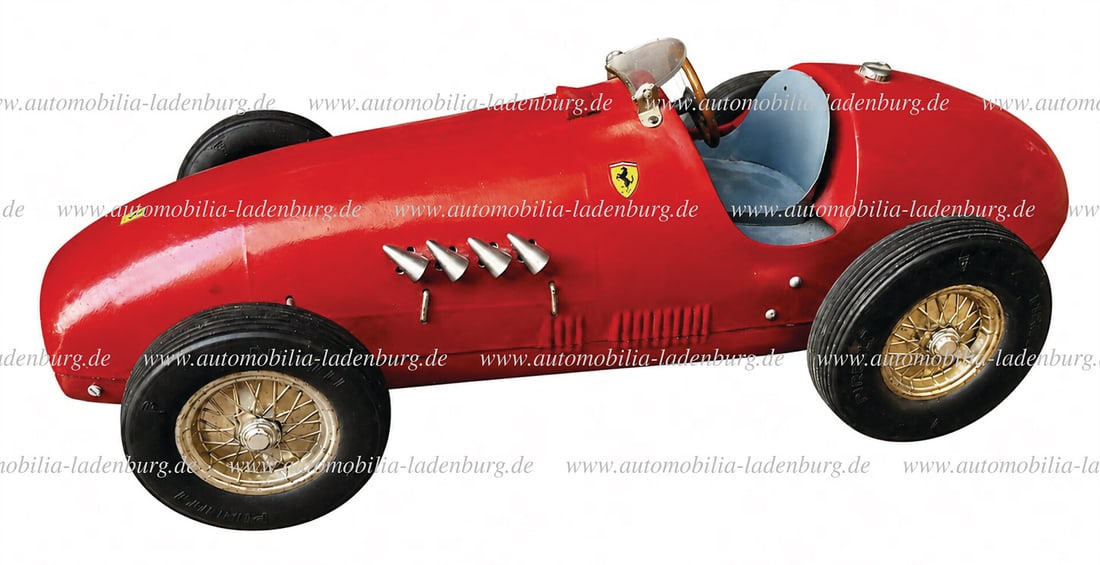 FERRARI 1952, original Ferrari Toschi 500/F2, unrestored with beautiful patina. These models were: FERRARI 1952, original Ferrari Toschi 500/F2, unrestored with beautiful patina. These models were never available on the open market and were presented to personalities (including Alberto Ascari) in c