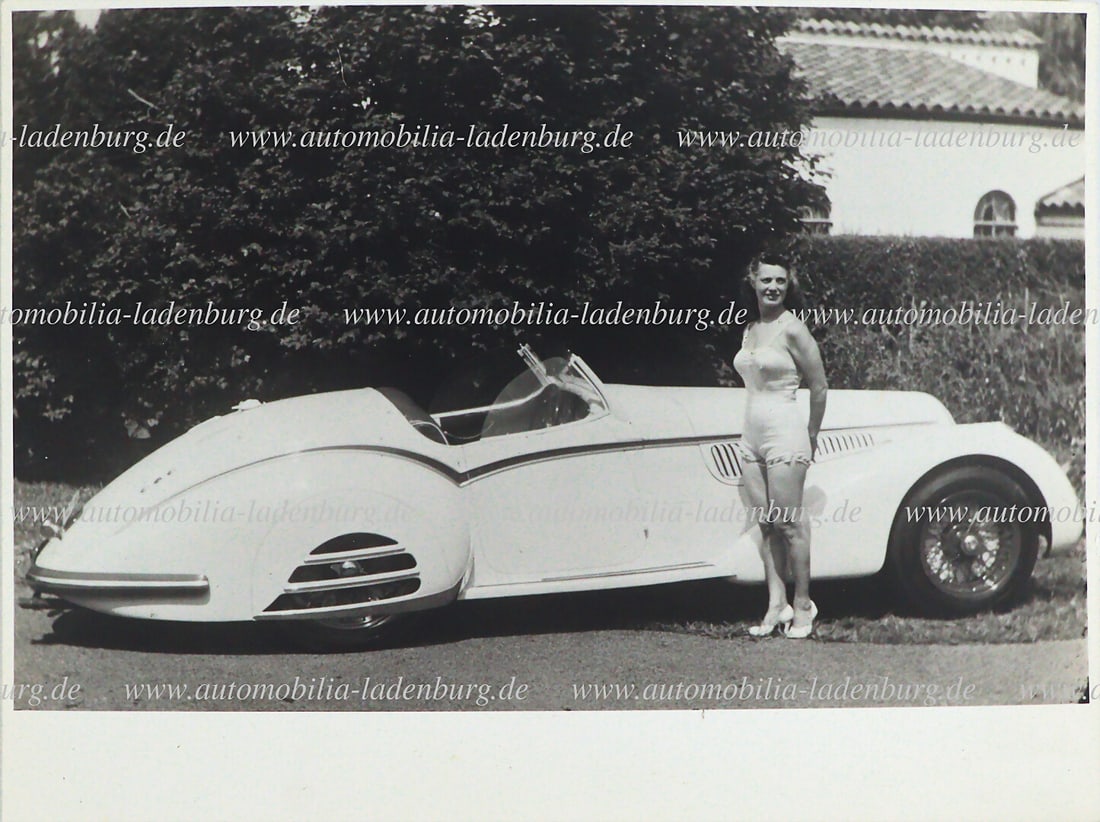 ALFA ROMEO Original b/w photo Alfa Romeo 8C 2900 Carrozzeria Touring, 18x24cm German Description (1 of 2)