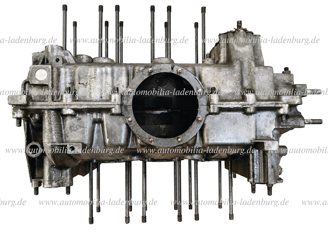 PORSCHE Magnesium engine housing / crankcase Porsche 911S 1968-1971, engine number 6310350, engine (1 of 7)