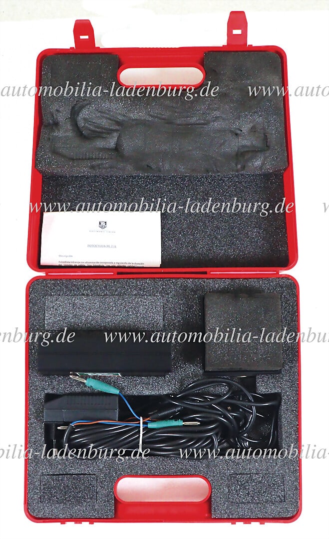 TAG HEUER Photocell HL 2-11" light barrier, in original case, very good condition German: TAG HEUER Photocell HL 2-11" light barrier, in original case, very good condition German Description TAG HEUER Lichtschranke "Photocell HL 2-11", im original Koffer, sehr guter Zustand