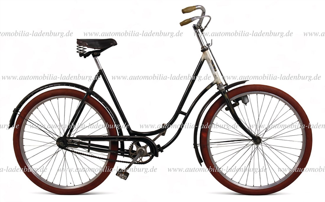 OPEL 1930s, Opel Doppelstabil ladies' bicycle with gooseneck, unrestored original condition, (1 of 8)