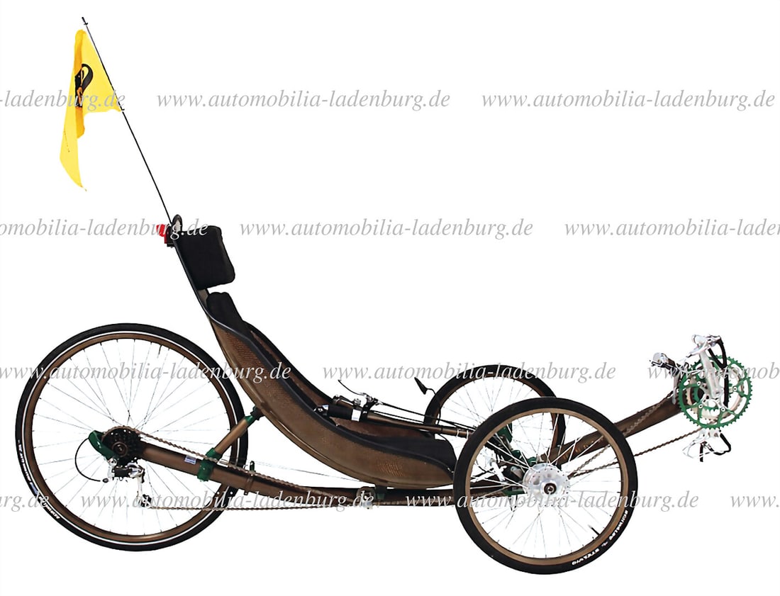 MIKE BURROWS Mike Burrows recumbent trike "Windcheetah", numbered copy "253", total weight approx. (1 of 9)