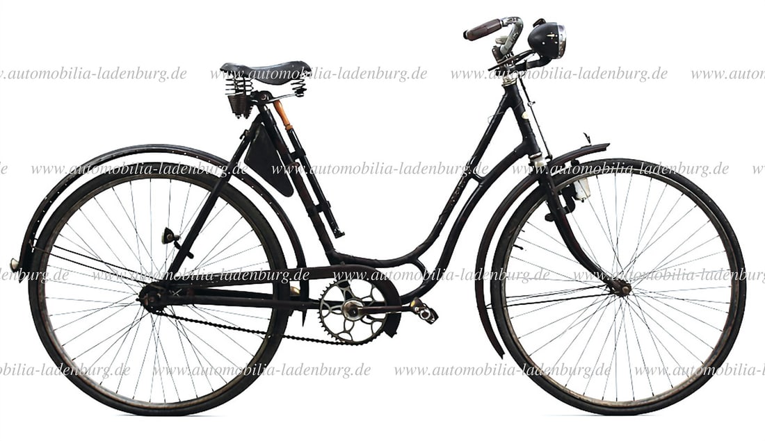 WANDERER ca. 1935-1940, men's touring bike by Wanderer Werke AG, frame number "84380", unrestored: WANDERER ca. 1935-1940, men's touring bike by Wanderer Werke AG, frame number "84380", unrestored original condition, double frame construction, Fichtel & Sachs Torpedo freewheel hub with coaster brak