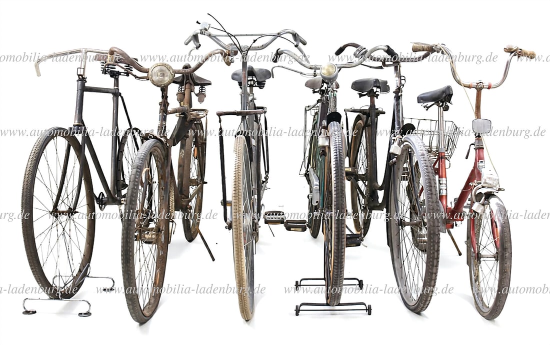 Mixed lot, 6 bicycles of various makers. manufacturers, including probably Metropole Acatene Paris (1 of 7)