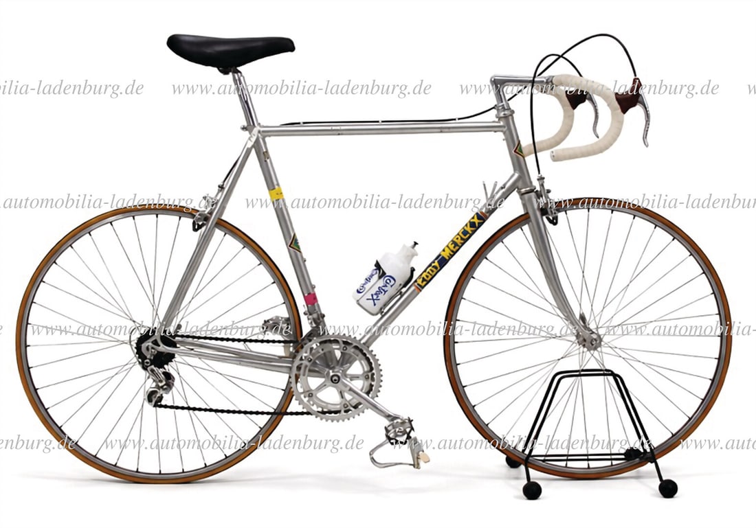 EDDY MERCKX 1980s, Eddy Merckx racing bike, with Belgian steel frame (made by Kessels), Campagnolo (1 of 10)