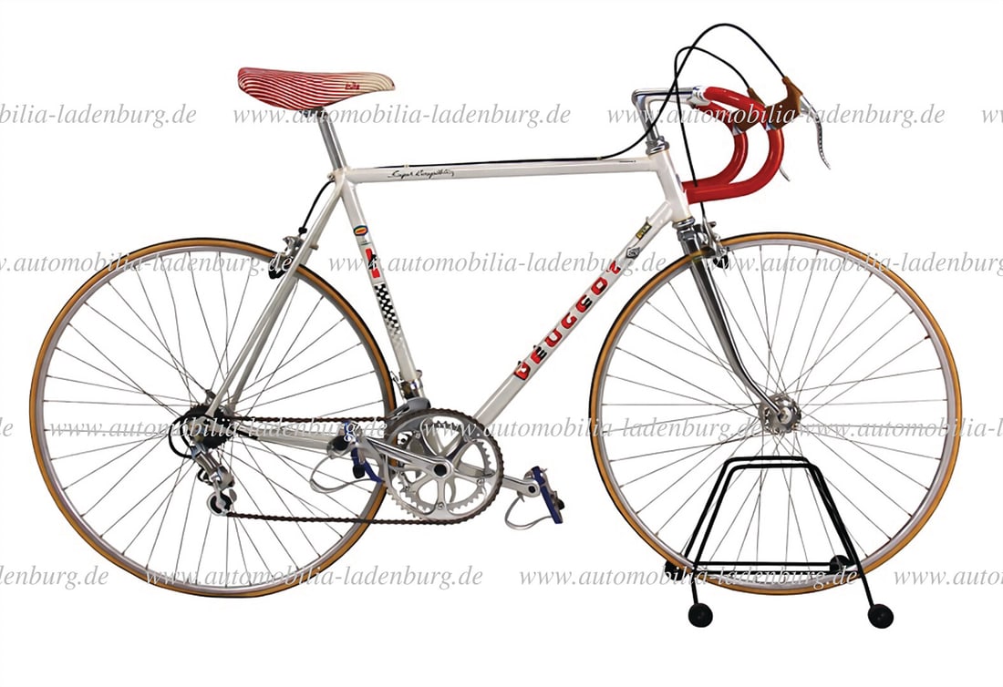 PEUGEOT Peugeot Super Competition, with Reynolds 531 steel frame, Campagnolo Super Record brakes, (1 of 10)