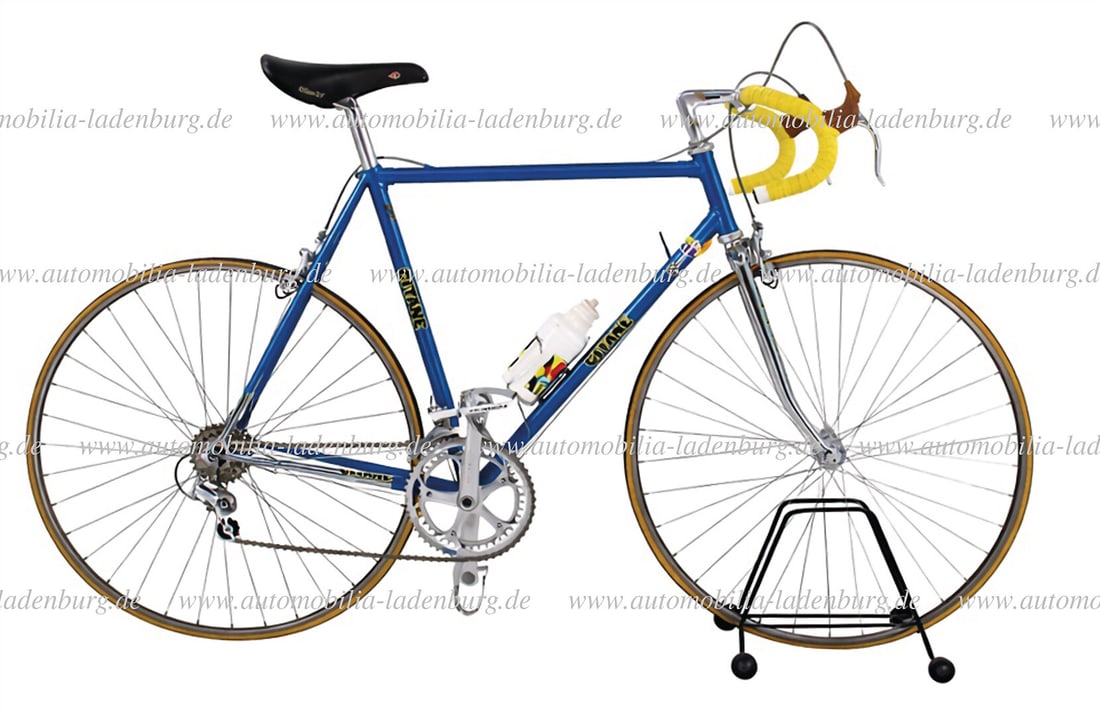 GITANE Gitane road bike, with Reynolds 531 steel frame, Shimano Dura-Ace groupset, Cinelli Volare (1 of 10)