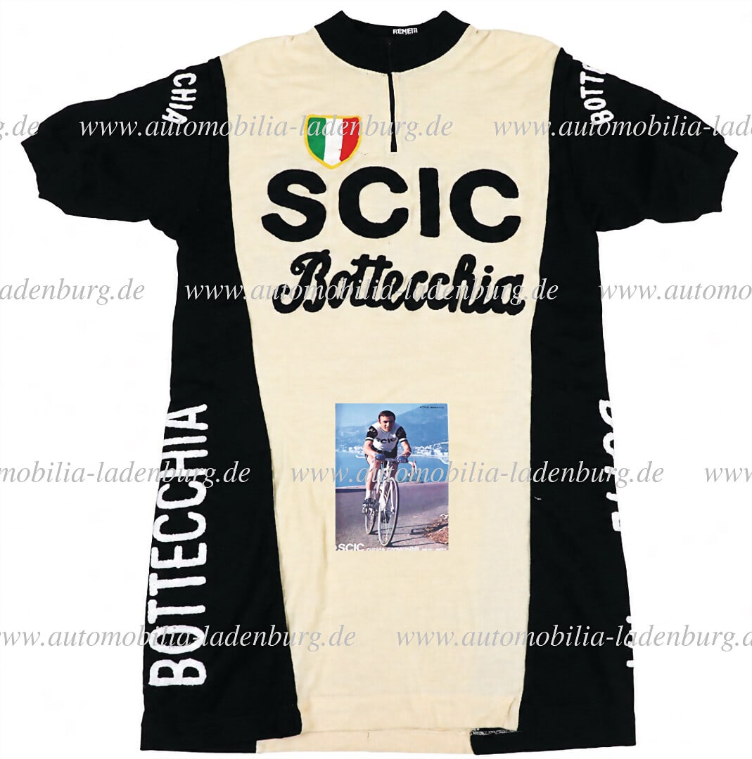 SCIC BOTTECCHIA Mixed lot of 2 pieces, including original SCIC-Bottecchia jersey (unknown: SCIC BOTTECCHIA Mixed lot of 2 pieces, including original SCIC-Bottecchia jersey (unknown manufacturer / Made in Italy), size 4, and small-format advertising poster Attilio Benfatto, 28.5x20.5cm Germa