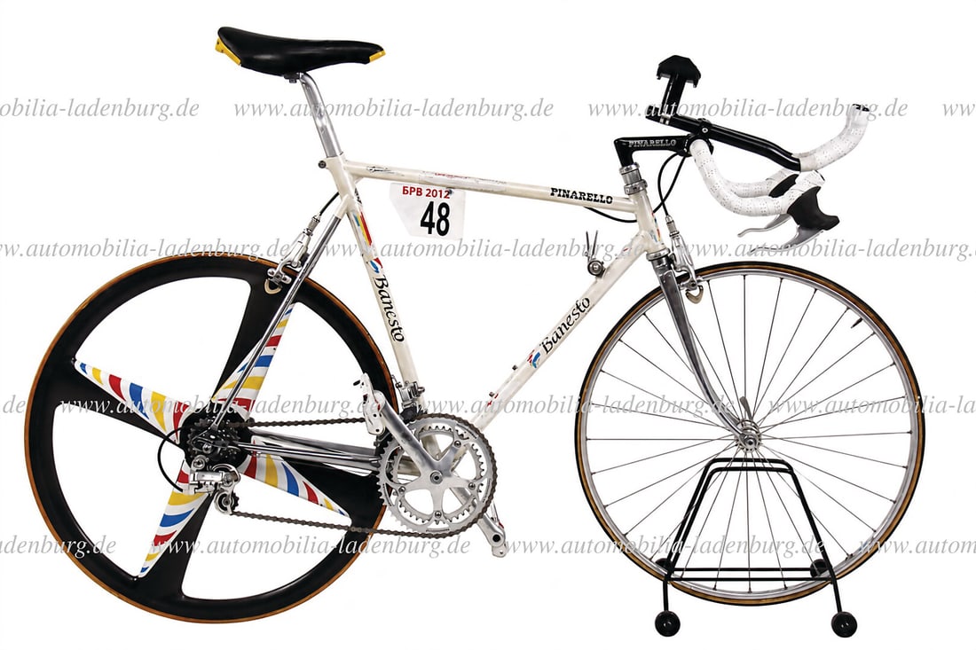 PINARELLO / BANESTO / MARINO ALONSO 1994/95, Pinarello Banesto Team, Pegoretti / Pinarello steel: PINARELLO / BANESTO / MARINO ALONSO 1994/95, Pinarello Banesto Team, Pegoretti / Pinarello steel frame, Pegoretti / Pinarello fork, Campagnolo C-Record headset, Campagnolo C-Record crankset with 53/41