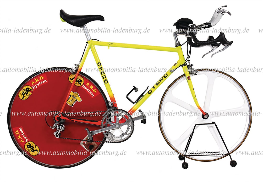 OTERO / OLYMPIA BCN '92 ca. 1991, time trial and track project of the Spanish Cycling Federation in (1 of 9)